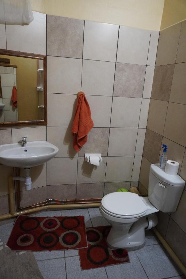 Okahandja Guesthouse Dış mekan fotoğraf