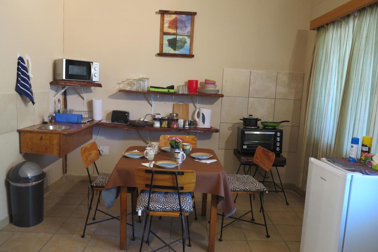 Okahandja Guesthouse Dış mekan fotoğraf
