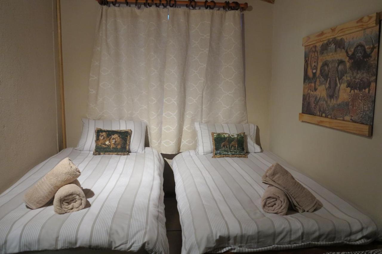 Okahandja Guesthouse Dış mekan fotoğraf